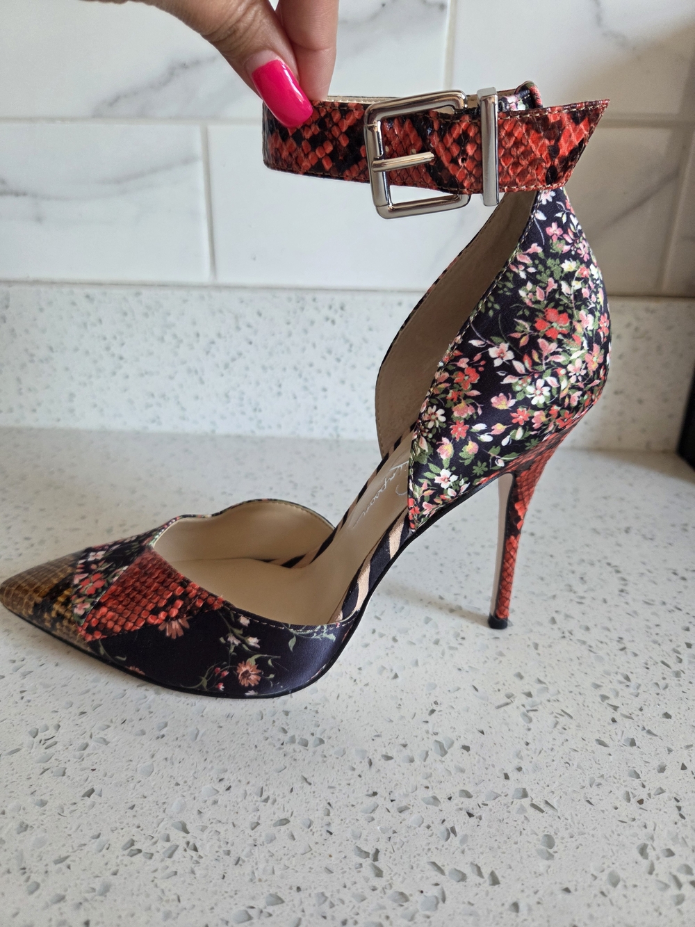 Floral Patchwork Pointed-Toe Ankle Strap Pumps in Black - Picture 3 of 7